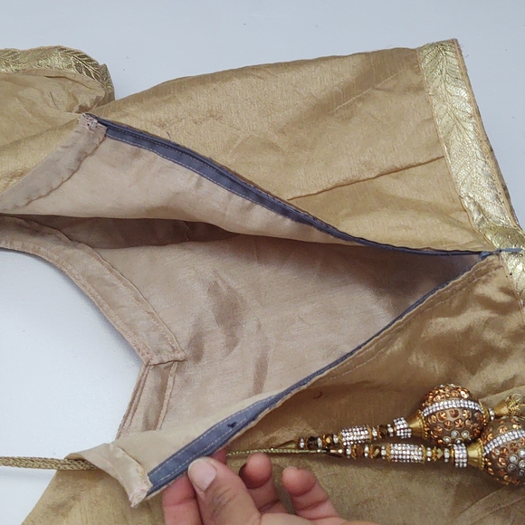 Indian Choli Crop Top Embroidered  Embellished Handmade sz Small - Picture 15 of 17